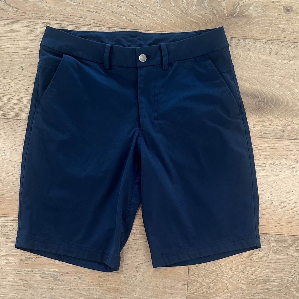 Lululemon Men's Navy Blue Shorts